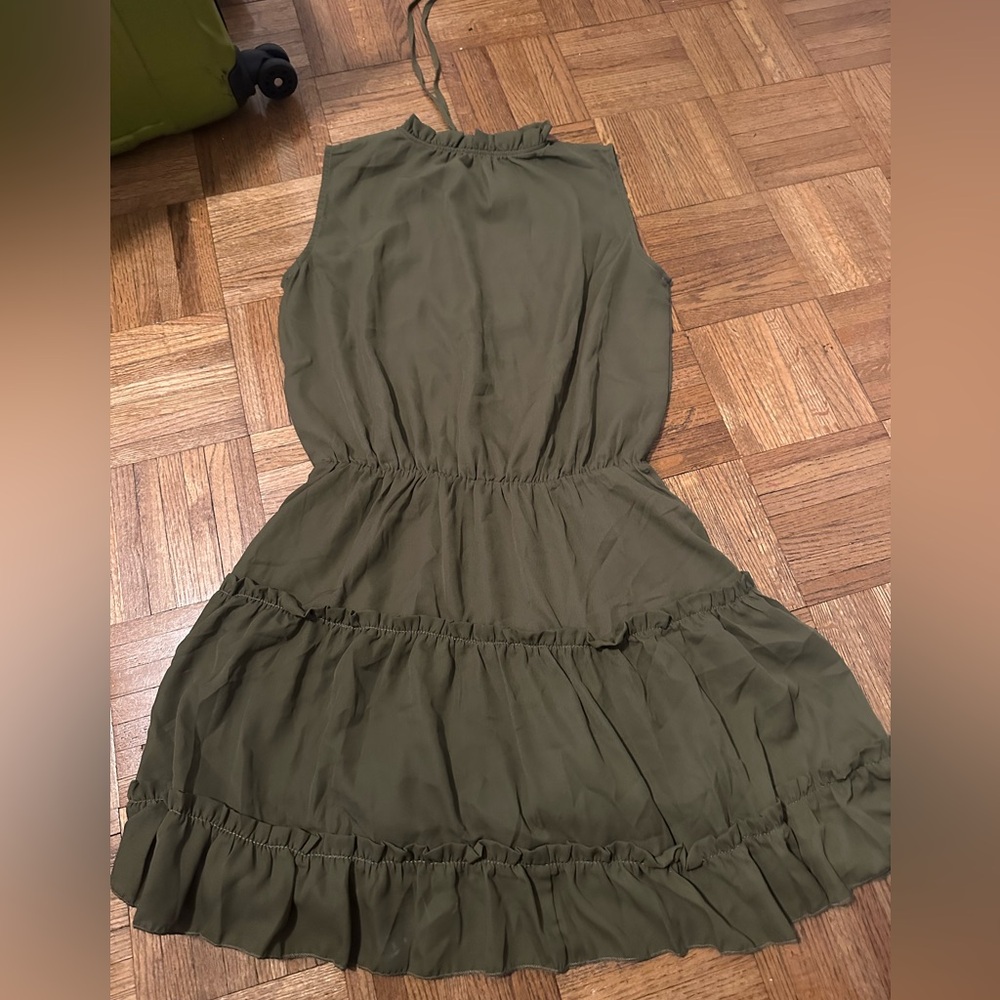 Dress Smocked Sz M NWOT